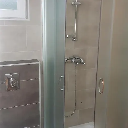 Apartman Torovi Hills Vir